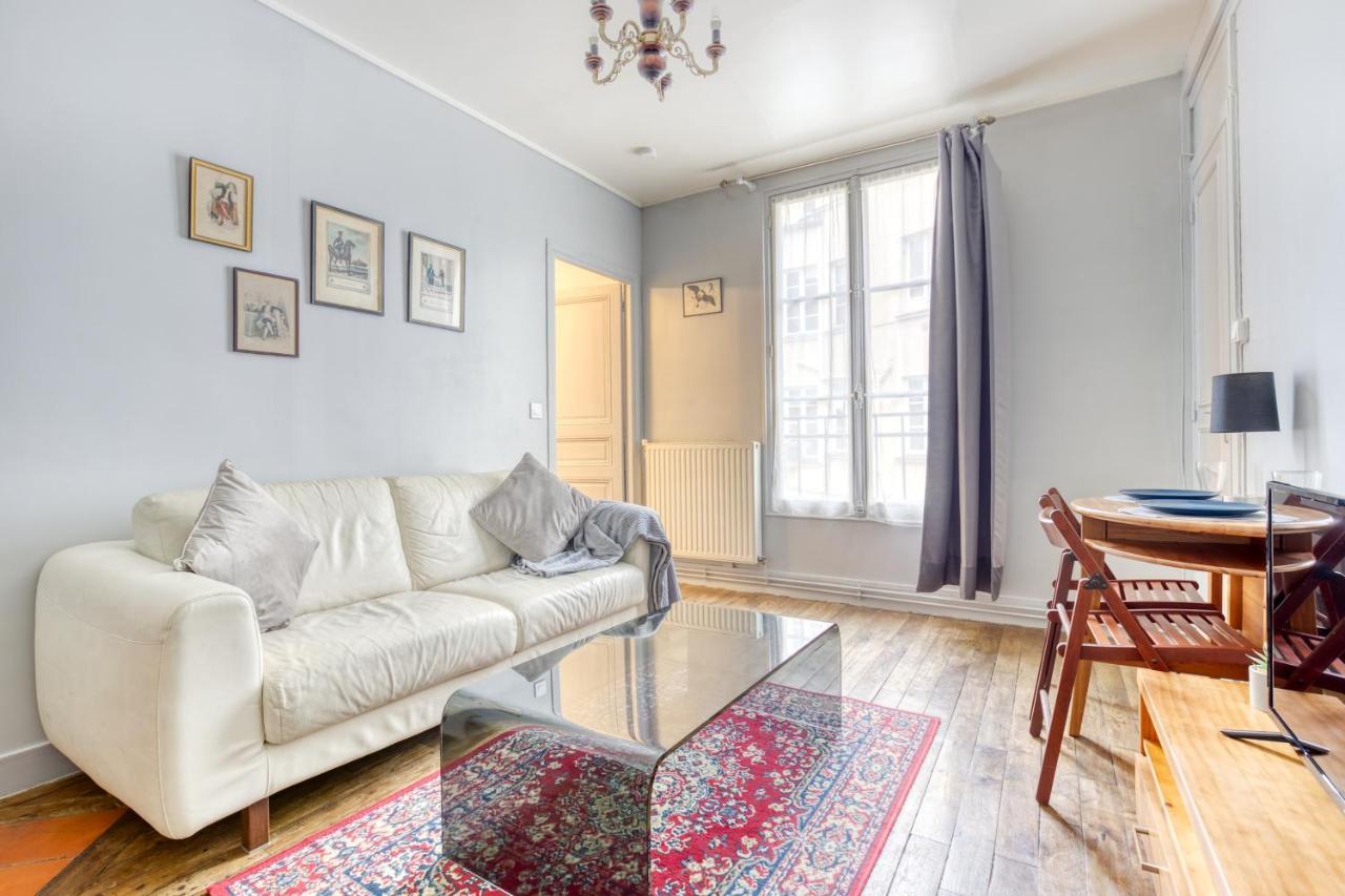 * Le Versaillais*2 Min A Pied Du Chateau Versailles Exterior photo